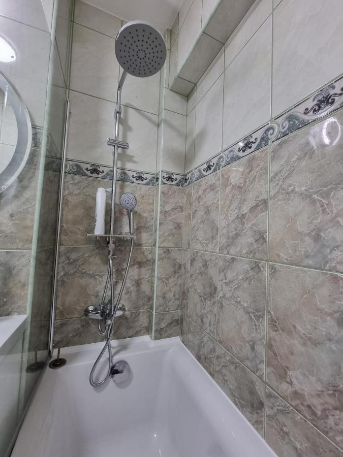 Clau Home Hunedoara Luaran gambar
